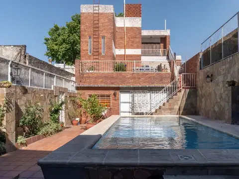 Casa en Venta en Jorge Cura, Rosario