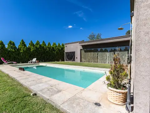 Casa en Venta en Puerto Roldan, Countries y Barrios Cerrados en Roldan