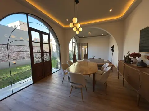 Casa en Venta en Nuestra Señora De Lourdes, Rosario