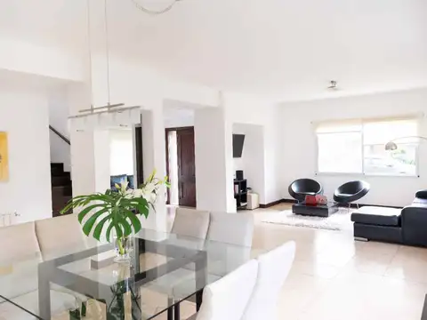 Casa en Venta en Funes, Rosario