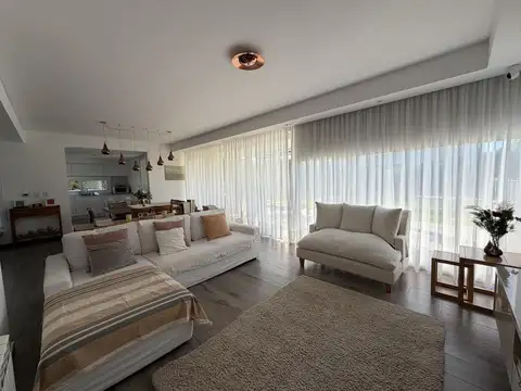 Casa en Venta en San Sebastian, Rosario