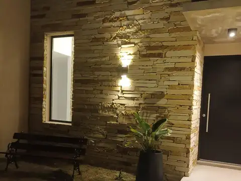 Casa en Alquiler en San Sebastian, Countries y Barrios Cerrados en Escobar