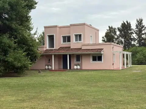 Casa en Alquiler en Las Vizcachas, Countries y Barrios Cerrados en Exaltacion de la Cruz