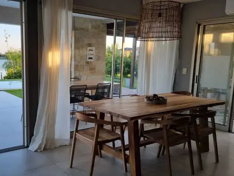 Casa en Alquiler en San Sebastian, Countries y Barrios Cerrados en Escobar