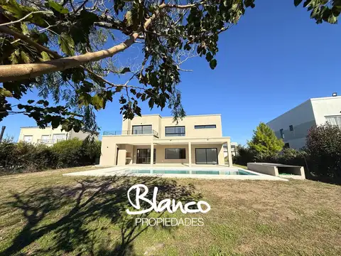 Casa en Alquiler en Haras Santa Maria, Countries y Barrios Cerrados en Escobar