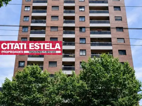 Cochera en Venta en Barracas, CABA