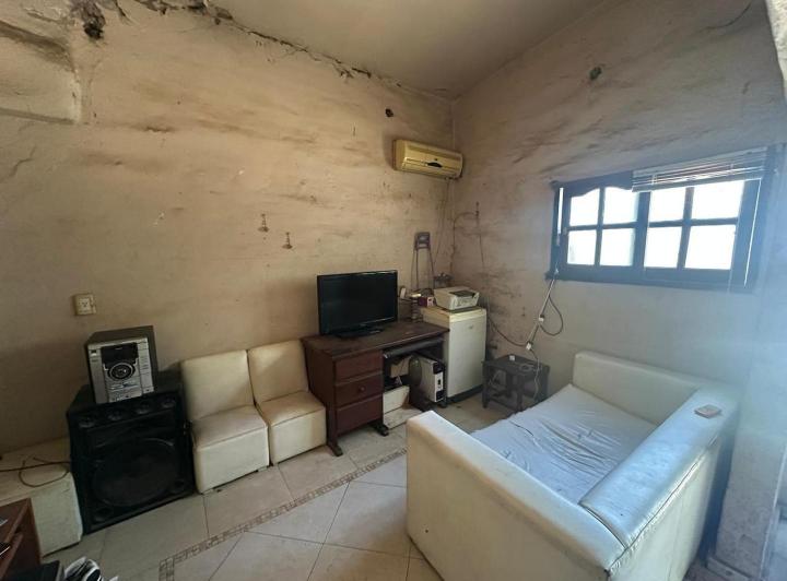 Casa · 324m² · 5 Ambientes · 1 Cochera