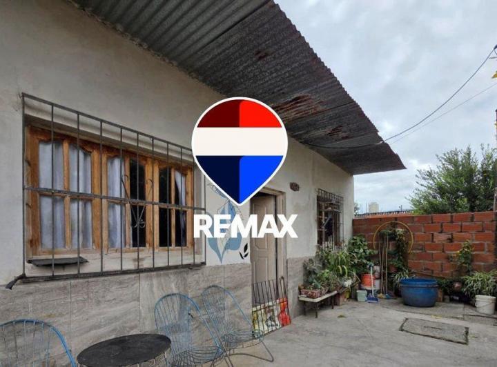 Casa · 100m² · 4 Ambientes · 1 Cochera