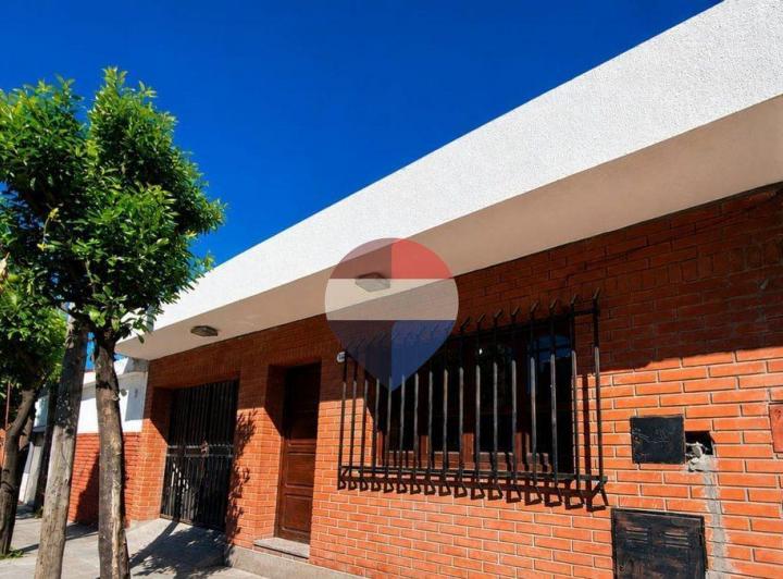 Casa · 151m² · 6 Ambientes
