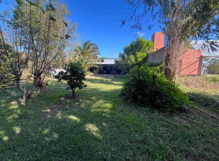 Casa · 74m² · 3 Ambientes · 2 Cocheras