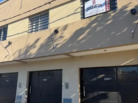 Departamento en Alquiler en Los Hornos, La Plata