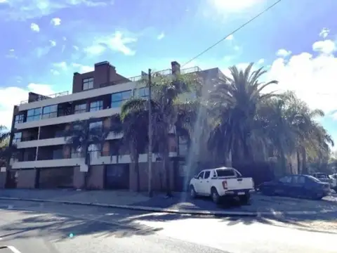 Departamento en Alquiler en Barrio Parque Leloir, Partido de Ituzaingó