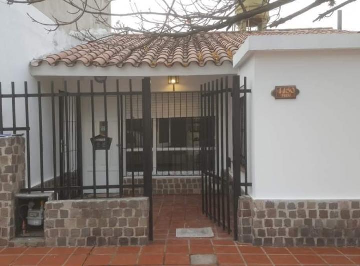Casa · 100m² · 5 Ambientes · 1 Cochera