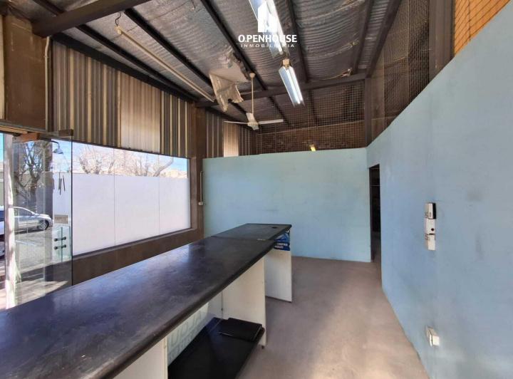 Local comercial · 110m²
