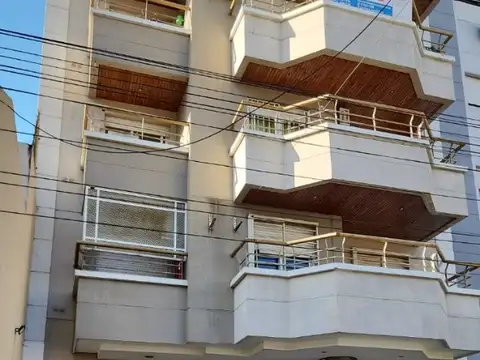 Departamento en Alquiler en Lanus Este, Lanus