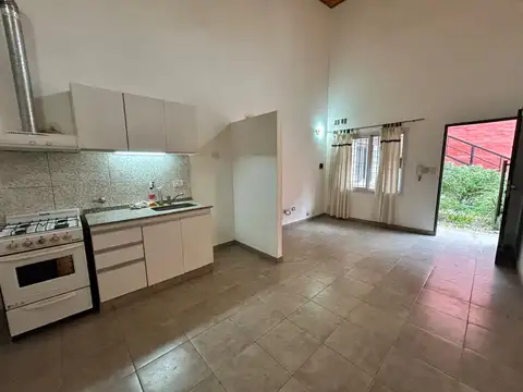 Departamento en Alquiler en Centro De Lujan, Lujan