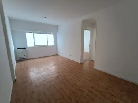 Departamento en Alquiler en Olivos Vias/Maipu, Olivos