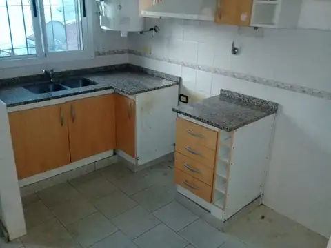 Departamento en Alquiler en Lanus Este, Lanus