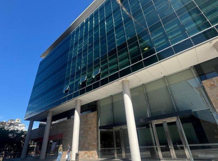 Oficina comercial · 180m²