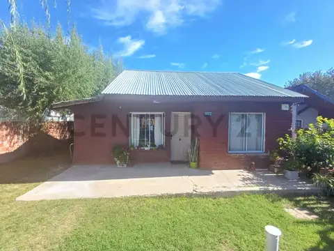 Casa en Venta en Peruzzotti, Pilar