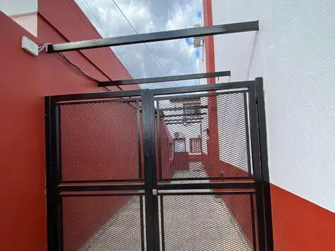 Casa en Venta en Los Polvorines, Partido de Malvinas Argentinas