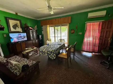 Casa en Venta en Moron Sur, Moron