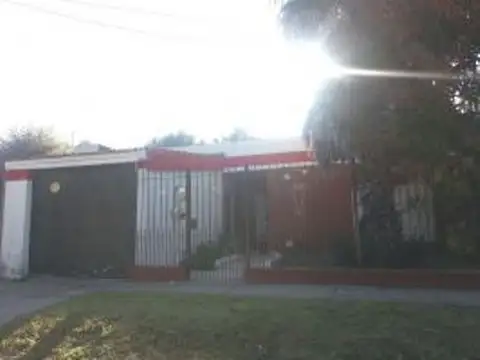 Casa en Venta en Longchamps, Partido de Almirante Brown
