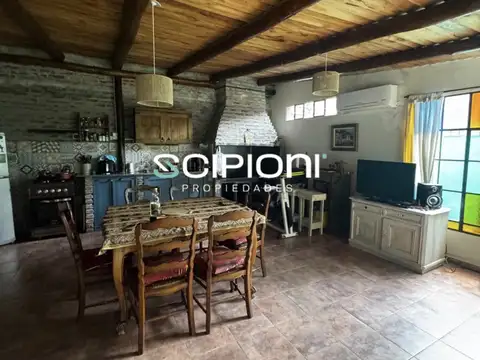 Casa en Venta en City Bell, Partido de La Plata
