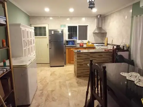 Casa en Venta en Centro  - Zarate, Zarate