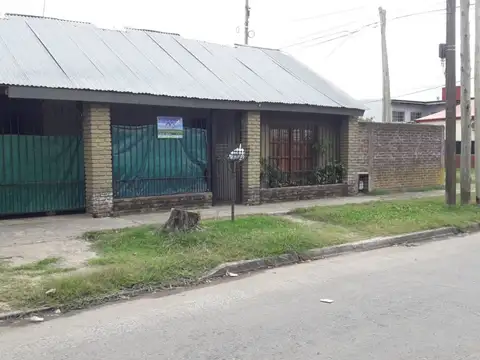 Casa en Venta en Burzaco, Partido de Almirante Brown