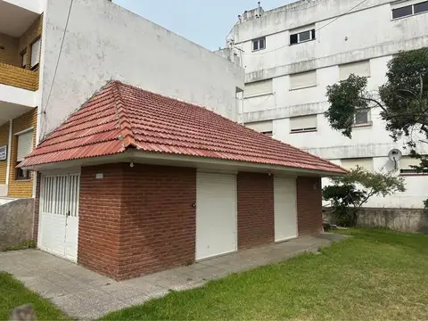 Casa en Venta en Punta Mogotes, Mar del Plata