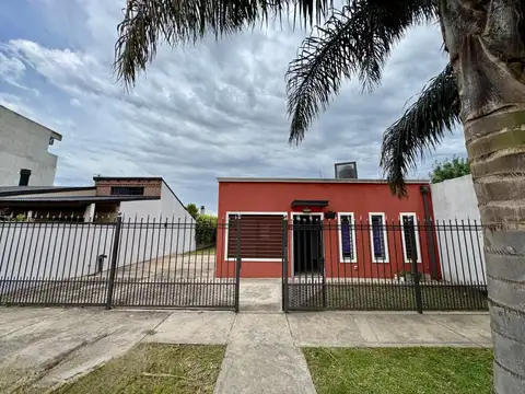 Casa en Venta en Villa Santos Tesei, Partido de Hurlingham