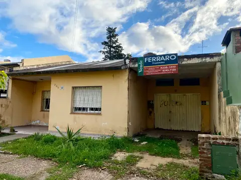 Casa en Venta en Burzaco, Partido de Almirante Brown