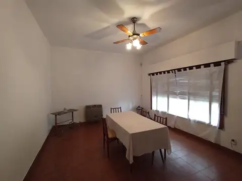 Casa en Venta en Barrio Manzanares, Villa Luzuriaga