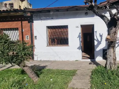 Casa en Venta en El Palomar, Partido de Tres de Febrero