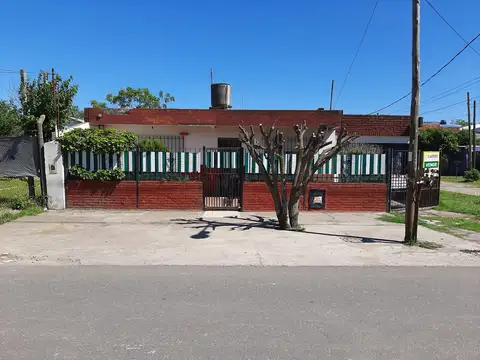 Casa en Venta en Villa Vatteone, Partido de Florencio Varela