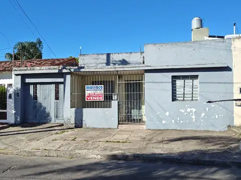 Casa en Venta en Parque San Martin, Partido de Merlo