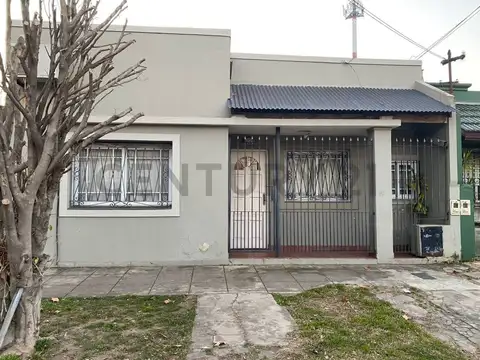 Casa en Venta en Lanus Este, Lanus