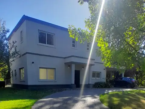 Casa en Venta en Solar Del Bosque, Countries y Barrios Cerrados en Ezeiza