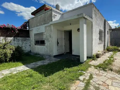 Casa en Venta en Villa Santos Tesei, Partido de Hurlingham