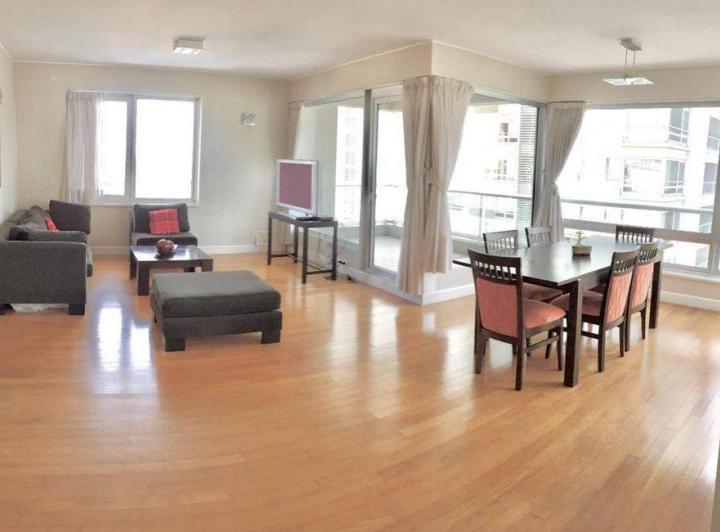 Departamento · 128ha · 3 Ambientes · 2 Cocheras