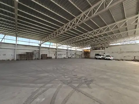 Galpón en Venta en El Resguardo, Las Heras