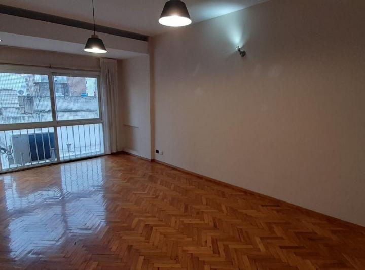 Departamento · 80m² · 4 Ambientes