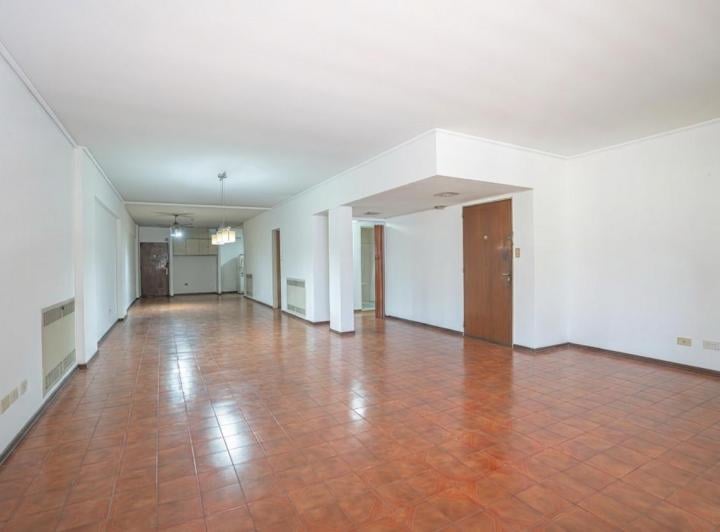 Departamento · 170m² · 4 Ambientes · 1 Cochera