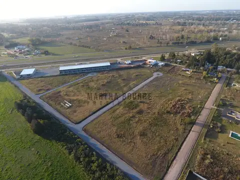 Terreno en Venta en Parque Sakura, Countries y Barrios Cerrados en Exaltacion de la Cruz