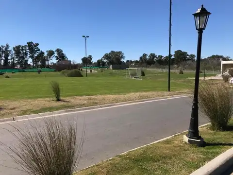 Terreno en Venta en Pilar del Este - Santa Elena, Countries y Barrios Cerrados en Pilar
