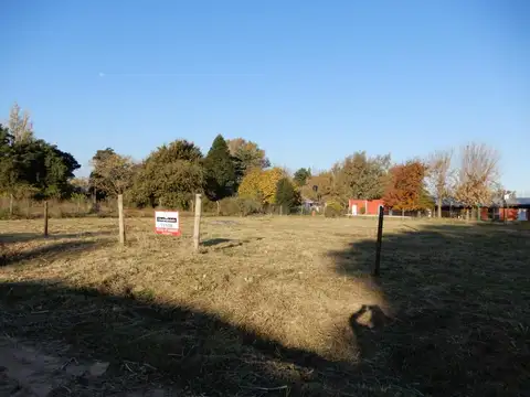 Terreno en Venta en Parque Jularó, Exaltacion de la Cruz