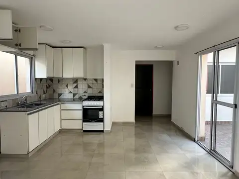 PH en Venta en Lisandro Olmos Etcheverry, Partido de La Plata