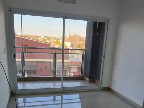 Departamento en Alquiler en Jose Leon Suarez, Partido de General San Martín