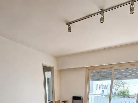Departamento en Alquiler en Olivos Maipu/Uzal, Olivos
